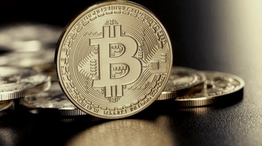 El Bitcoin cierra su peor semana en un año tras perder casi el 25% de su valor