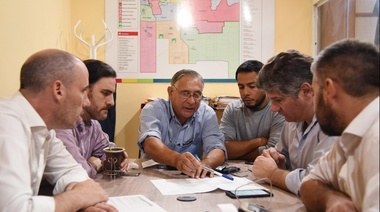 La Plata: Conforman una mesa de trabajo para reorganizar el sistema de mantenimiento de los arroyos de la ciudad