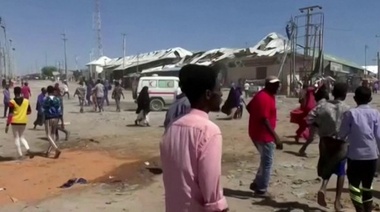 Terrible atentado del fundamentalismo islamista dejó 94 muertos en Somalia