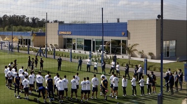 En Boca serán titulares Buffarini y Cardona ante Caracas por la Libertadores