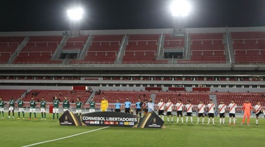 River sufrió un duro revés como local ante Palmeiras en la ida de la semifinal de Libertadores