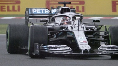 El inglés Lewis Hamilton marcó el mejor tiempo en los entrenamientos en Hungría