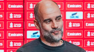 Guardiola elogió a Máximo Perrone: "Su cabeza va más rápido que sus piernas"