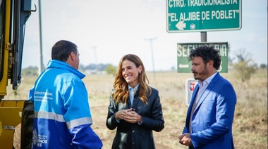 Tolosa Paz y Granillo Fernández recorrieron una obra vial para el acceso a las escuelas de Poblet
