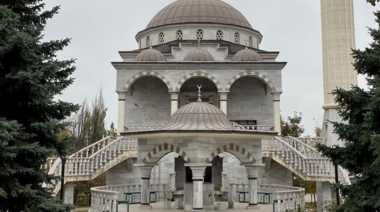 Ucrania denunció el bombardeo ruso a una mezquita que refugiaba a 80 personas en Mariupol