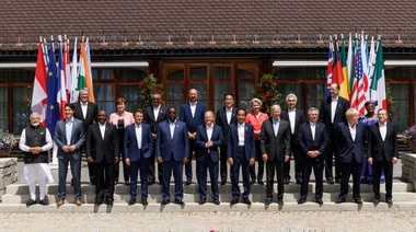 G7 pide a países y empresas con reservas de alimentos aliviar la escasez