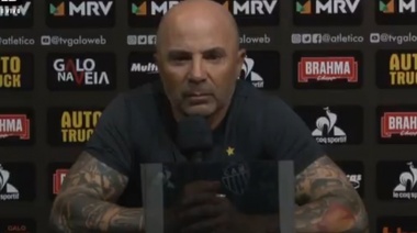 Atlético Mineiro, del DT argentino Jorge Sampaoli, venció a Corinthians y es puntero en Brasil