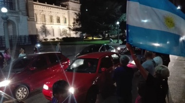 Ruidazo contra el tarifazo: Otro viernes de protesta callejera, sobre todo en CABA, conurbano y La Plata