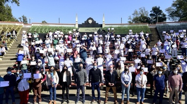 Garro distinguió a enfermeros municipales por su labor durante la pandemia: "La salud siempre fue prioridad para esta gestión”