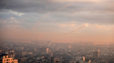 Presidente palestino Abbas acusa a Israel de agresión y ordena enviar ayuda a Gaza