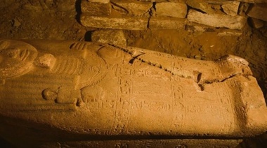 Revelan el sarcófago egipcio de un responsable real del siglo 13 antes de Cristo