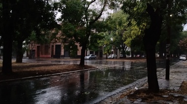 Las esperadas lluvias llegaron de madrugada a La Plata