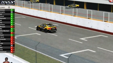 Facundo Ardusso ganó en el Gálvez la tercera carrera virtual de Súper TC 2000