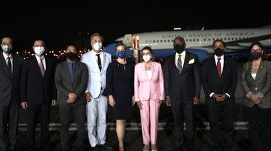 Pelosi aterrizó en Taiwán en una visita que eleva la tensión entre EEUU y China