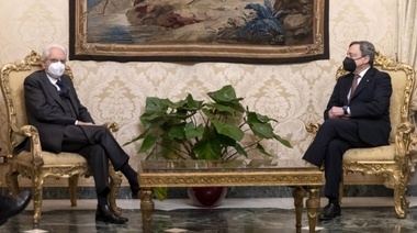 Presidente de Italia rechaza renuncia de primer ministro