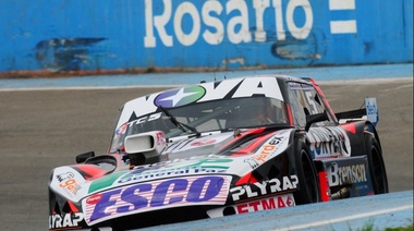 Matías Rossi gana la primera serie del TC en Rosario