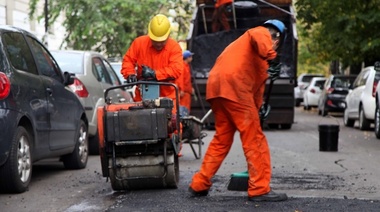 Comuna dará más seguridad al tránsito mediante repavimentar algunas calles con adoquines, resguardando patrimonio histórico