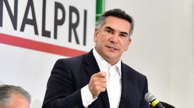 México: líder del PRI denuncia "persecución política" tras pasar una hora retenido en el aeropuerto