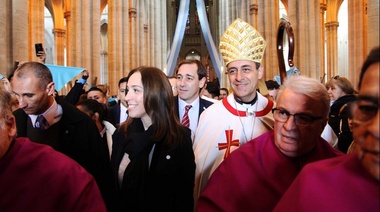 Vidal y Garro asistieron al Tedeum por el 202 Aniversario de la independencia