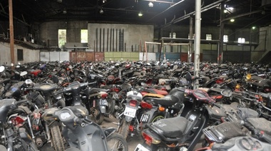 La Plata: Presos van a fabricar máquinas de cortar pasto con motocicletas secuestradas en operativos viales