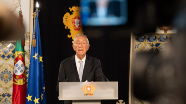 Presidente de Portugal convoca elecciones anticipadas para marzo de 2024
