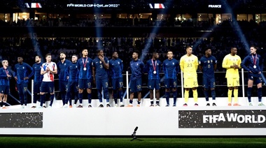 La selección de Francia no saludará a sus hinchas en su regreso a París tras derrota ante Argentina