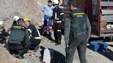 El cuerpo del niño caído en un pozo de más de 100 metros en España fue hallado sin vida