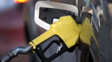 Las petroleras aumentaron los combustibles cerca del 27%, a excepción de YPF