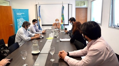 Kicillof convocó a CICOP para este jueves, y el gremio de la salud pedirá "justo reconocimiento"