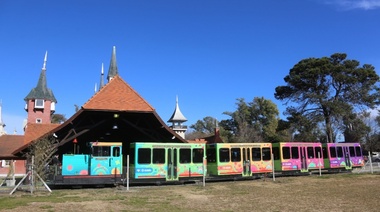 Con vagones modernos y accesibles, ya funciona el nuevo tren de 'la Repu'