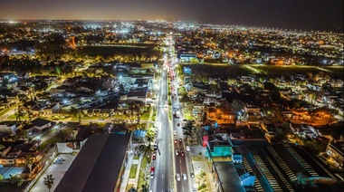 Así quedó el Camino Centenario con las nuevas LED que instaló el Municipio