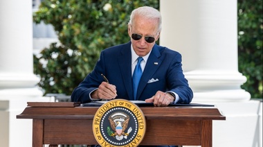 Biden promulgó el visto bueno de EEUU a la adhesión de Suecia y Finlandia a la OTAN
