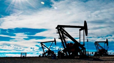 Petroleo: el crudo cerró al alza tras ataques a instalaciones en Arabia Saudita