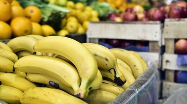 Tras un nuevo acuerdo, comienza otra semana de precios accesibles en el Mercado Central La Plata