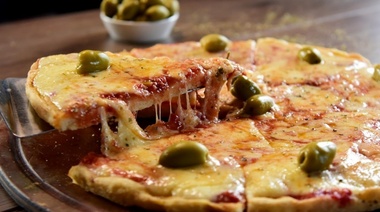 Con promociones y descuentos, La Plata celebra el “Día Internacional de la Pizza”
