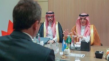 Massa analizó con ministros de Arabia Saudita y Canadá financiamiento de proyectos de desarrollo