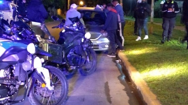 Desalojan fiesta clandestina en Gonnet y secuestran 14 vehículos en operativos de nocturnidad