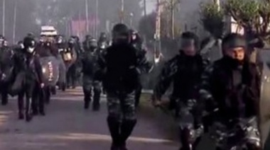 Cuatro mil policías desalojan tierras ocupadas en Guernica