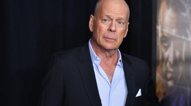Bruce Willis se retira de la actuación luego de que le diagnosticaran afasia