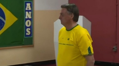 Bolsonaro vota en Río y dice que "unas elecciones limpias deben ser respetadas"