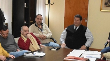 En Berisso, Nedela encabezó nueva reunión de gabinete con caras de preocupación ante la crítica situación del Municipio