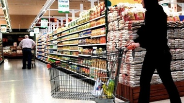 Consultora privada prevé una inflación de 3% en octubre, con alimentos, indumentaria y esparcimiento traccionando