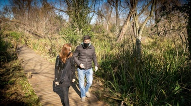 Tolosa Paz visitó CEAMSE Villa Domínico para conocer detalles de un proyecto biotecnológico