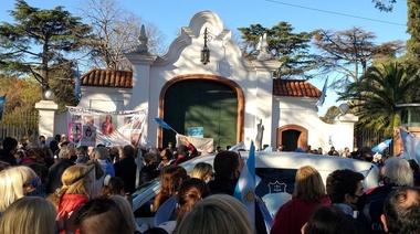 A ocho meses de asumir el Gobierno, Alberto Fernández enfrente una manifestación contundente en todo el país