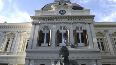 La UNLP recomendó a su personal y alumnos "permanecer en sus hogares" ante las condiciones climáticas