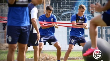 Gimnasia busca consolidar un once titular para visitar a Boca en el debut de la Copa de la Liga