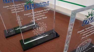 El Colegio de Ingenieros entrega el premio “Ing. Huergo” a mejores promedios de las carreras de ingeniería