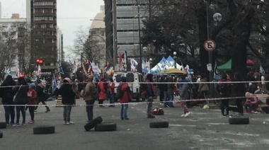 Mientras la Justicia sigue investigando escándalo de cooperativistas, los cortes de calles bajaron en La Plata