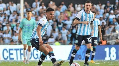 Racing venció a Godoy Cruz y clasificó a la Copa Sudamericana en la despedida de Lisandro López