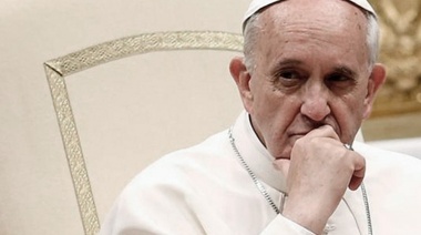 Por un resfrío, el Papa limita la lectura de un discurso